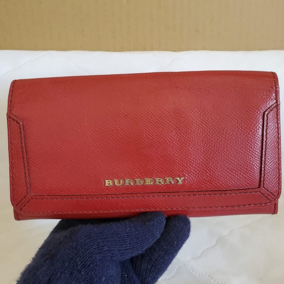 Burberry Handbags - BURBERRY Heritage Penrose Continental Wall…